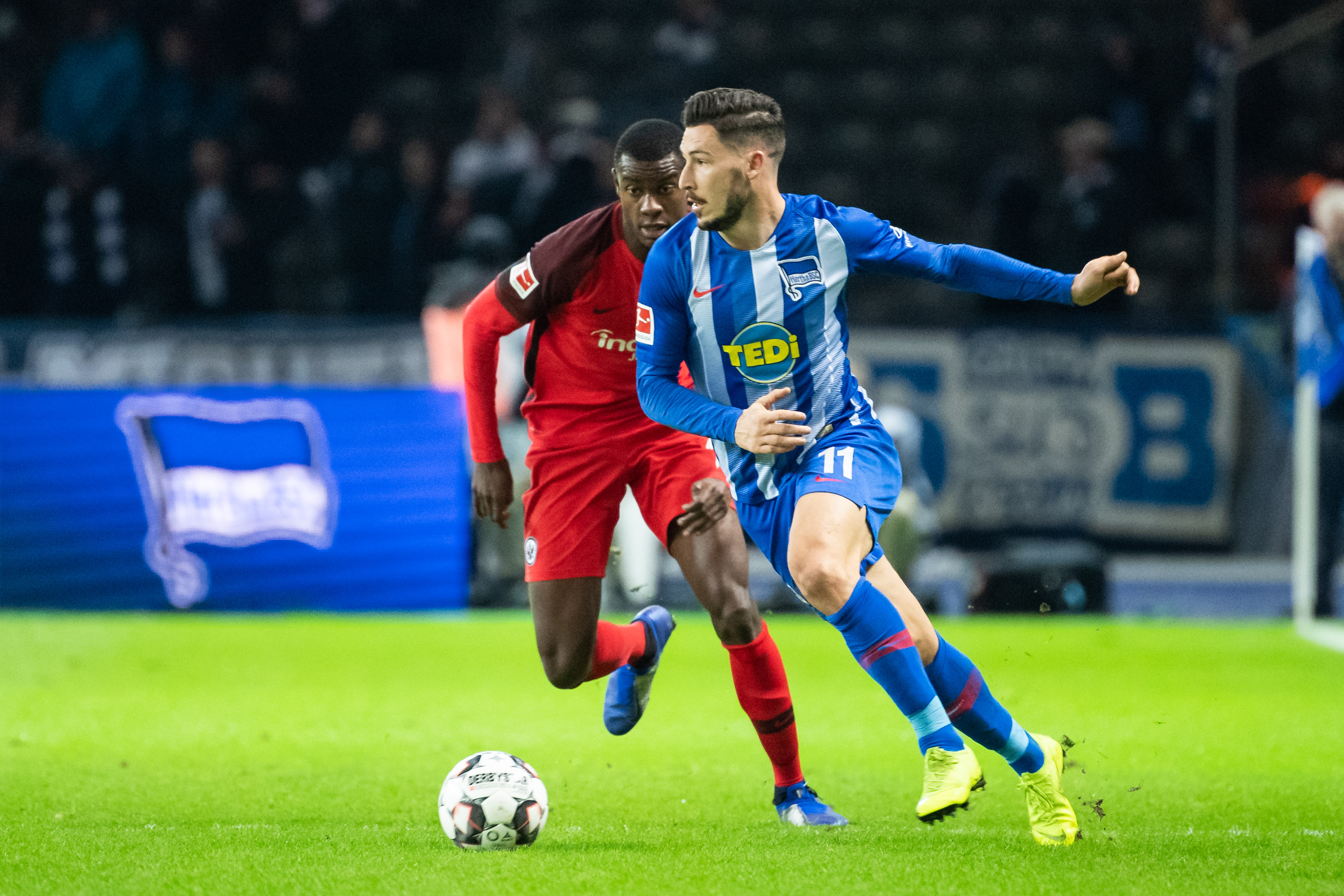 阿森纳遭遇伤病打击：莫斯克拉缺阵几周，维拉绝杀险胜