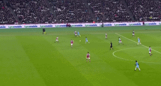 巴拉克：拜仁希望和于帕续约，但他想要加薪需用表现说话