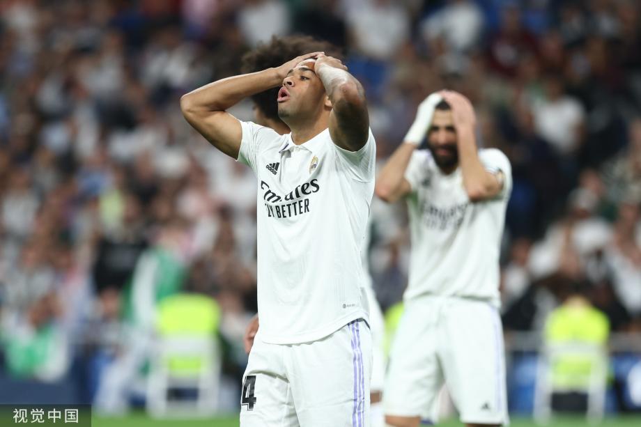 邮报：曼联计划明年夏天在北欧与雷克瑟姆进行季前友谊赛