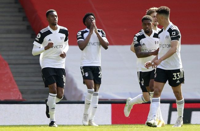 埃基蒂克：斯洛特在训练中对我很严厉，有时我真的会被气到爆